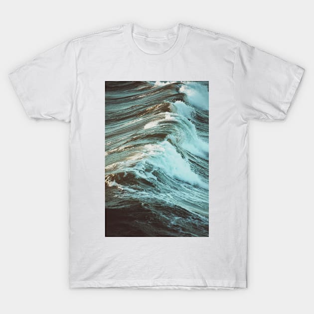 Rolling Ocean Waves T-Shirt by moonandcat